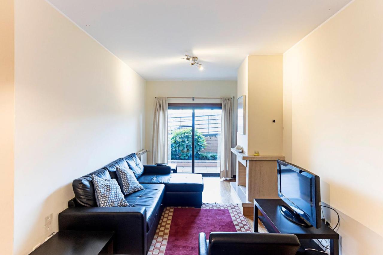 Spacious 2Br Flat In Gaia By Lovelystay Vila Nova de Gaia Exterior photo